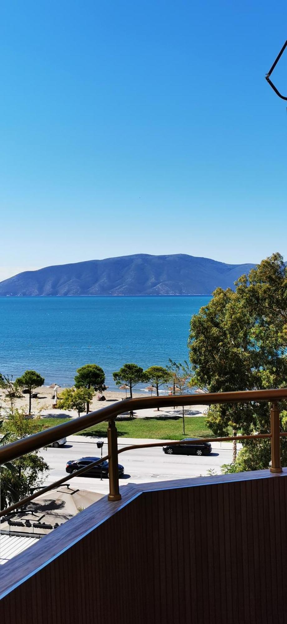 Duplex Lungomare Suites Vlorë Extérieur photo