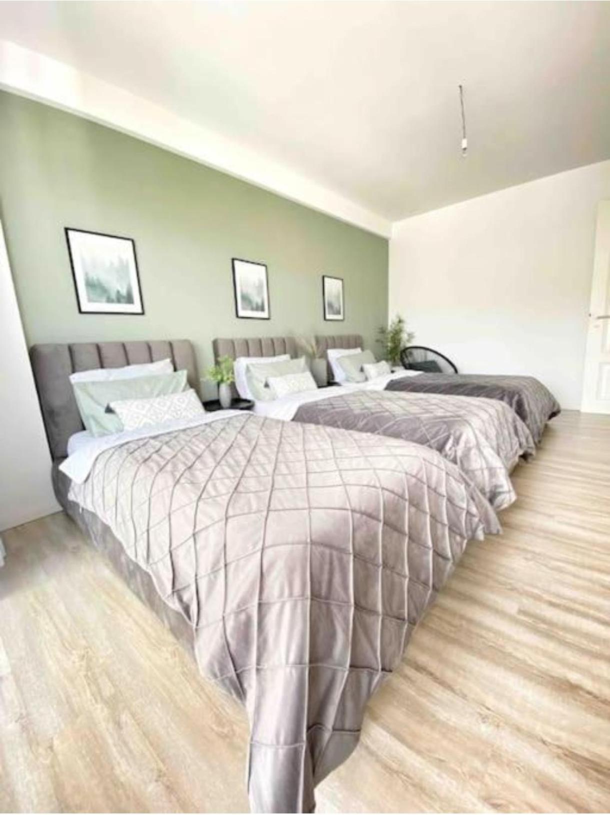 Duplex Lungomare Suites Vlorë Extérieur photo