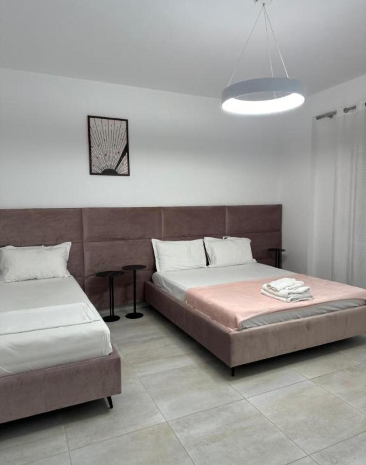 Duplex Lungomare Suites Vlorë Extérieur photo